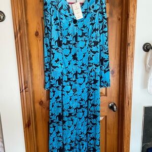 Chic Long Sleeve Floral Dress in Blue